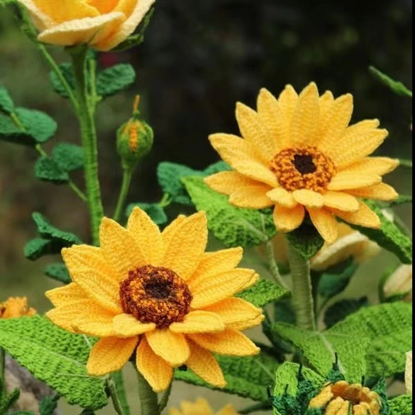 蓝月家毛线花之中向日葵视频教程（不含钩针与线材）新手慎拍