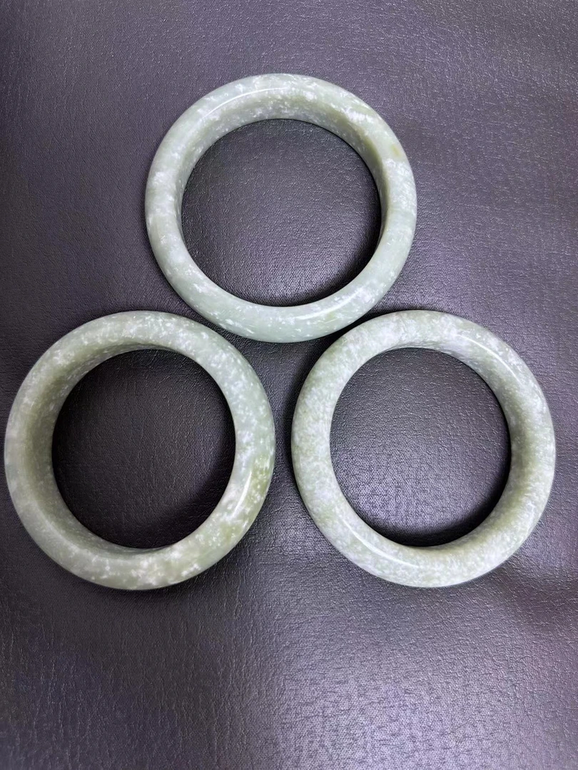 【杨总福利】纯天然玉石多样性发一个手镯