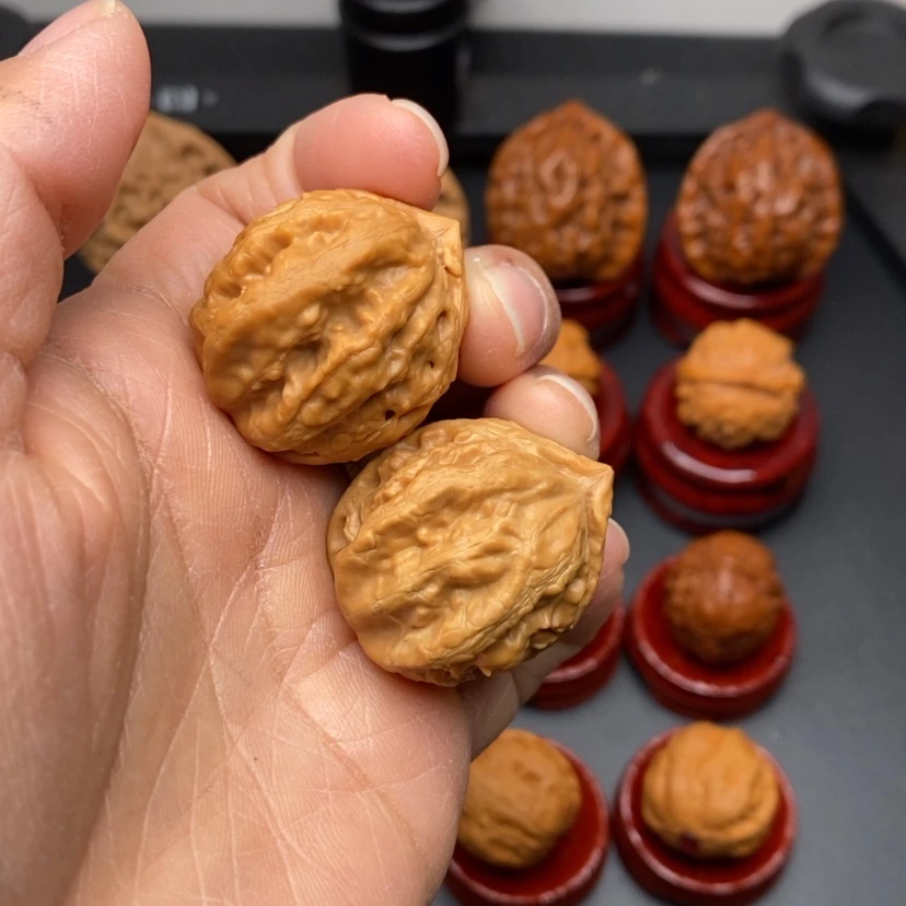 【闪购商品】文玩核桃把件28.8