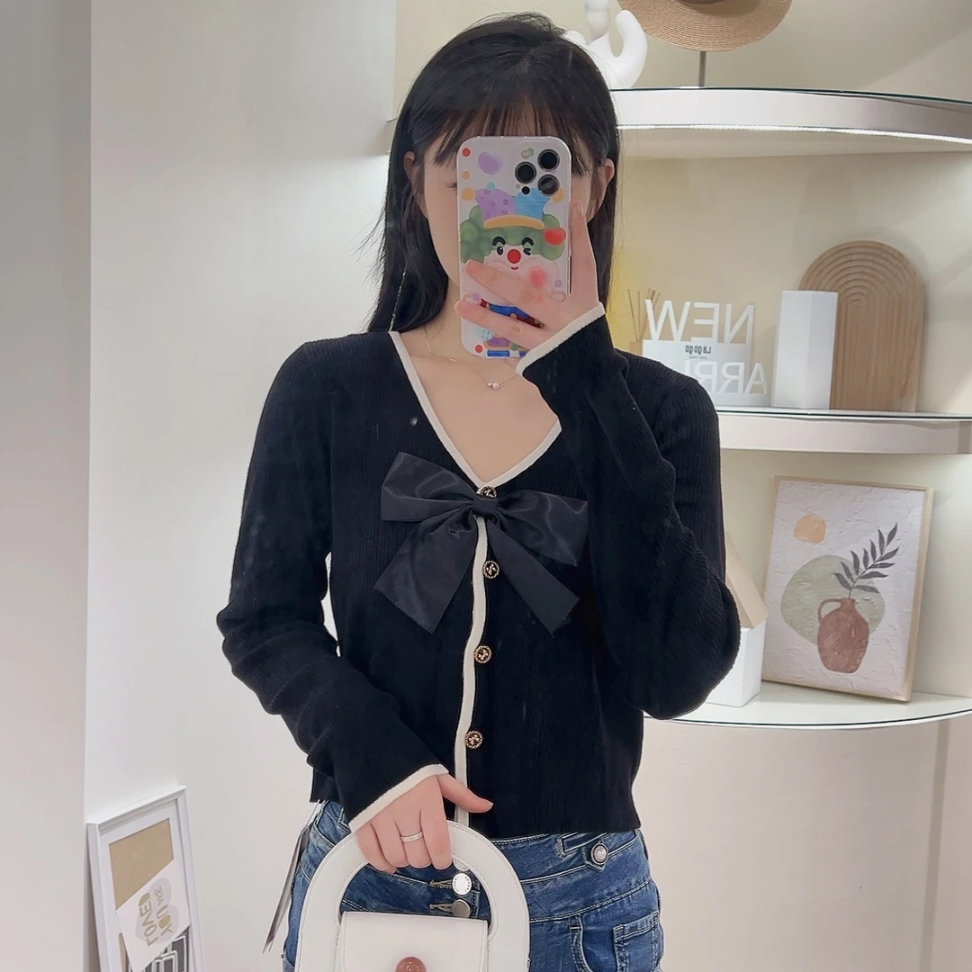 LAGOGO拉谷谷专柜同款长袖针织衫毛衣上衣小香风气质短款时尚黑色