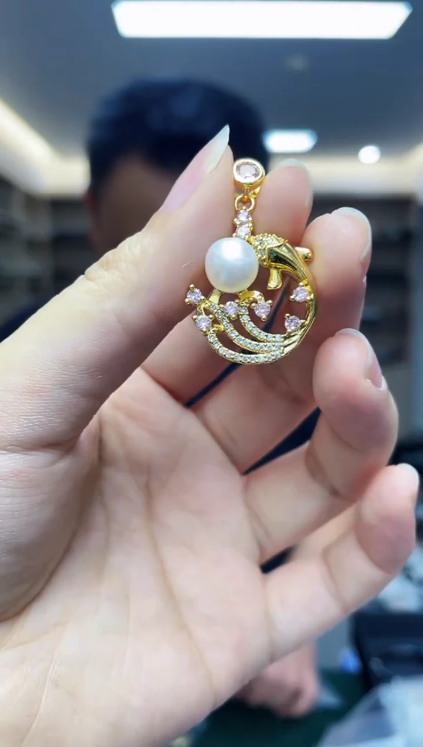 【闪购商品】淡水珍珠`未镶嵌多样性发一个