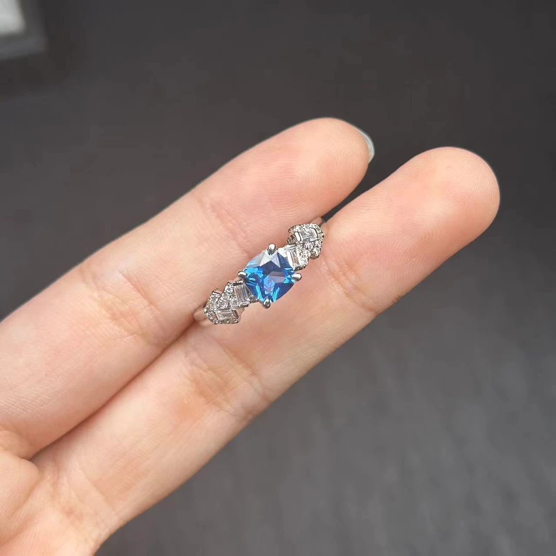 阿鲁沙-气质时尚蓝宝石-精工合金培育戒指498