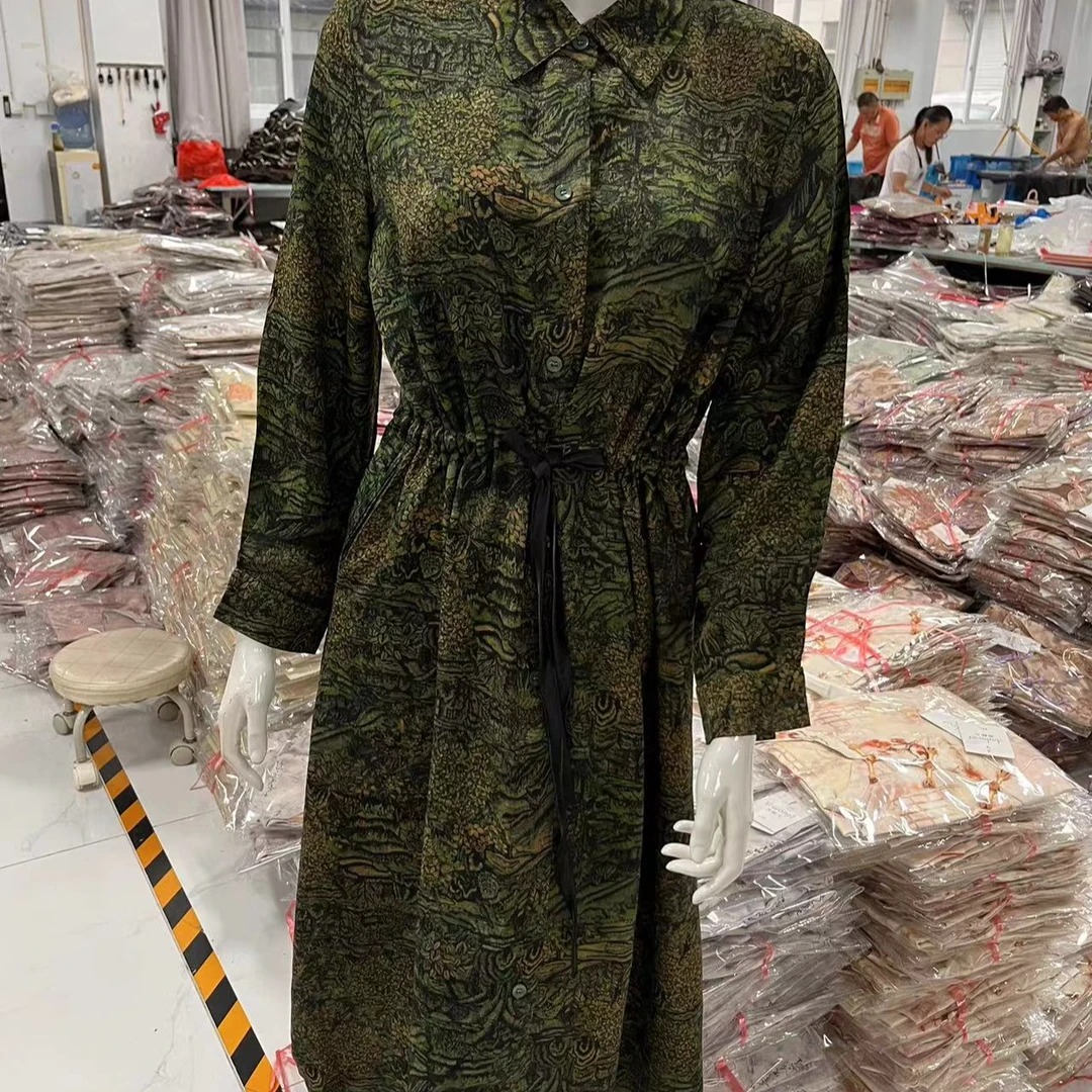 5261新中式风衣外套