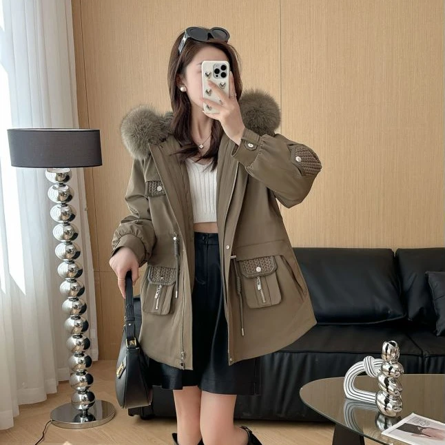 2319款时尚女装派克服獭兔内胆狐狸毛领