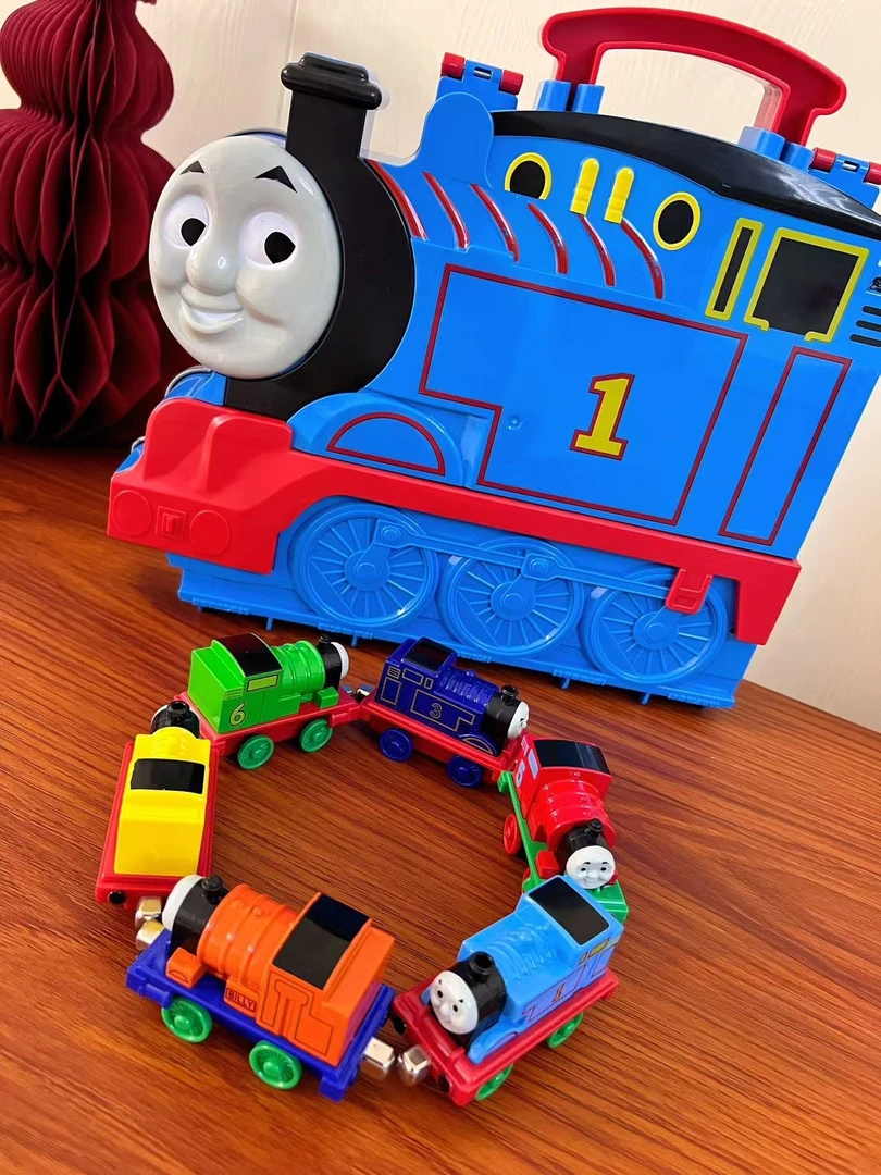 托马斯合金磁吸火车轨道手提箱礼物收纳箱套装