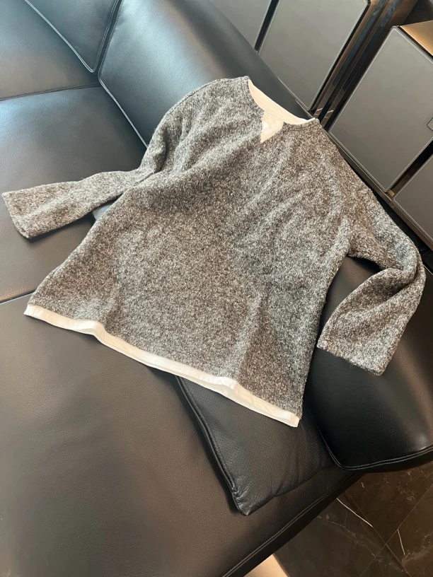 50769极简假两件长袖毛呢花纱卫衣百搭时尚