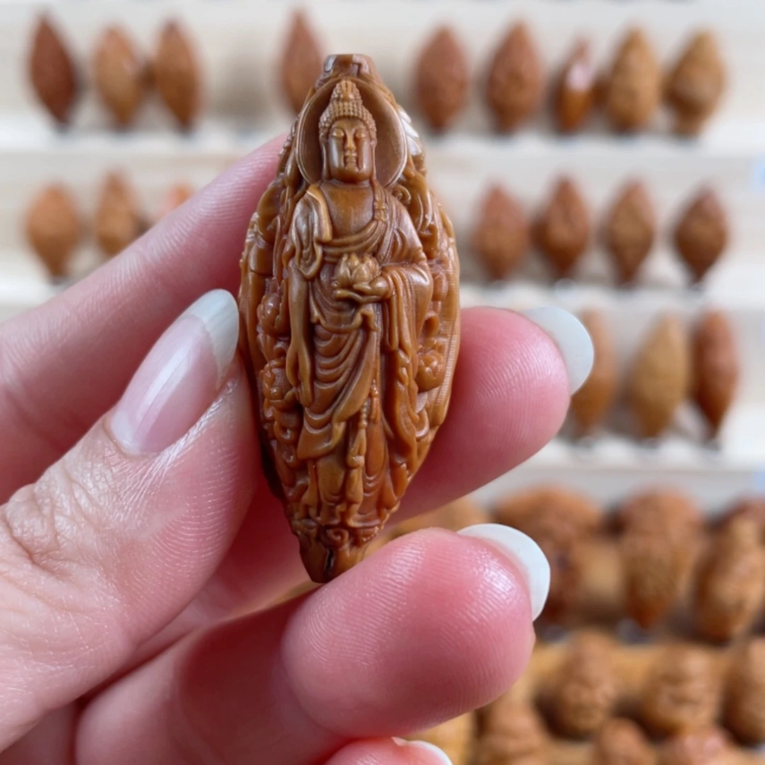 【闪购商品】橄榄核核雕夜*