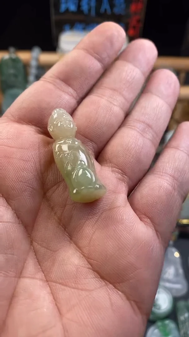 【闪购商品】定制翡翠未镶嵌翡翠挂件