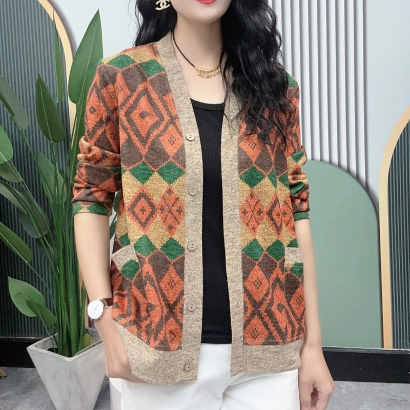 中老年女春秋新款时尚百搭长袖开衫妈妈装宽松洋气印花气质外套