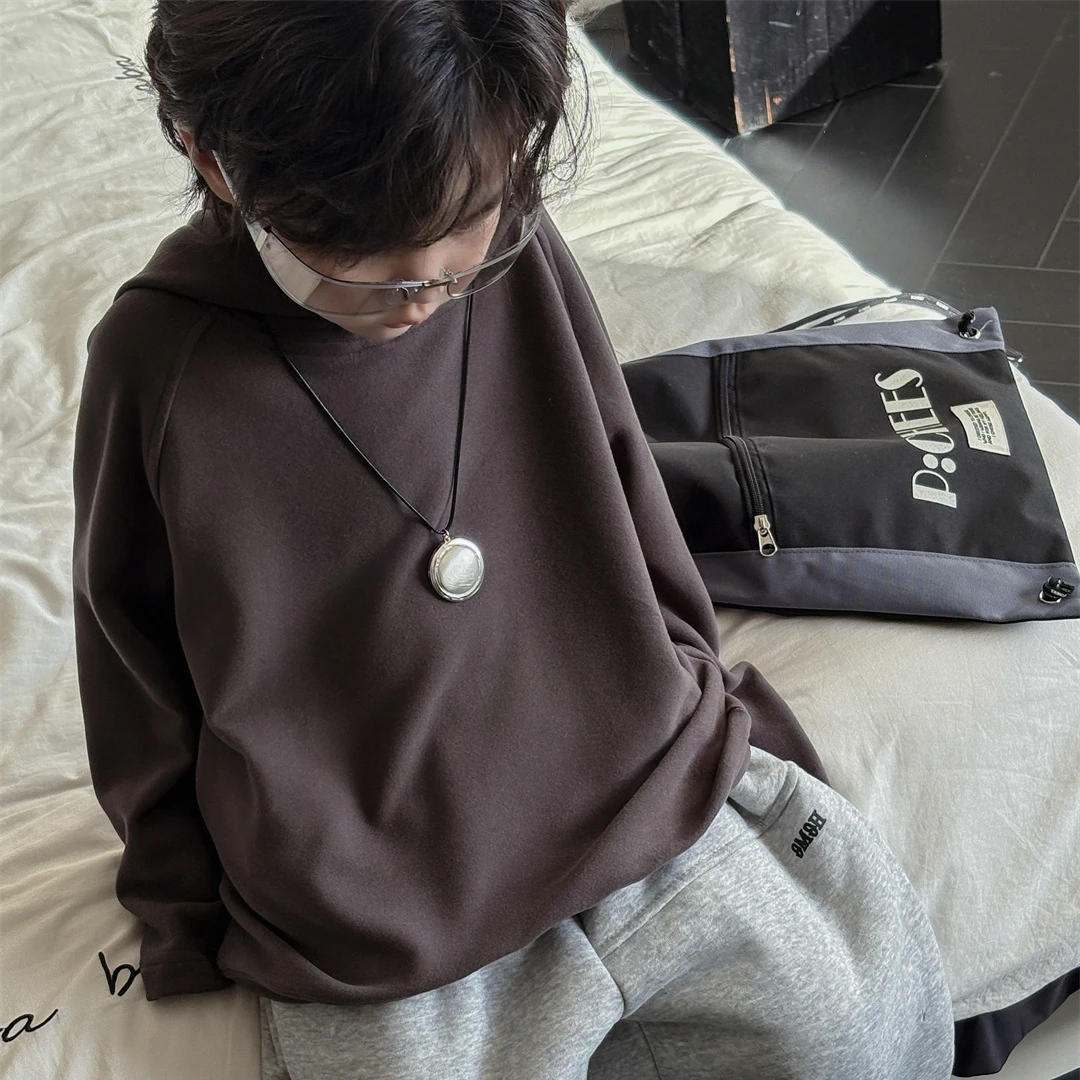 2024秋冬季新款打底衫儿童设计感百搭纯色连帽上衣男孩女孩时尚潮