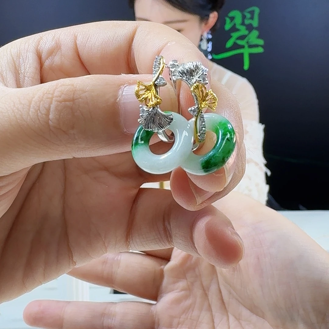 翡翠耳饰18K金镶嵌胡*18k镶嵌