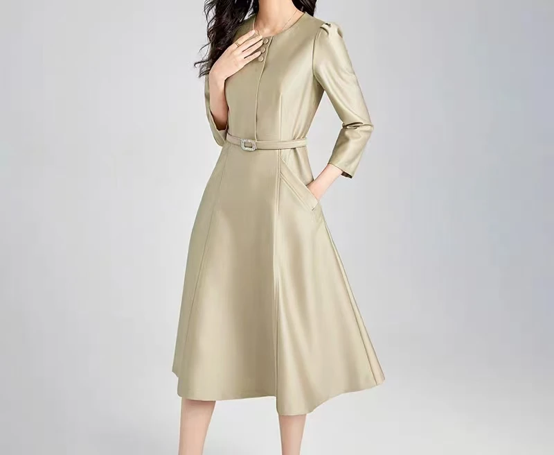 高级感丝毛连衣裙女2025年秋冬新款修身显瘦气质长袖法式打底裙子