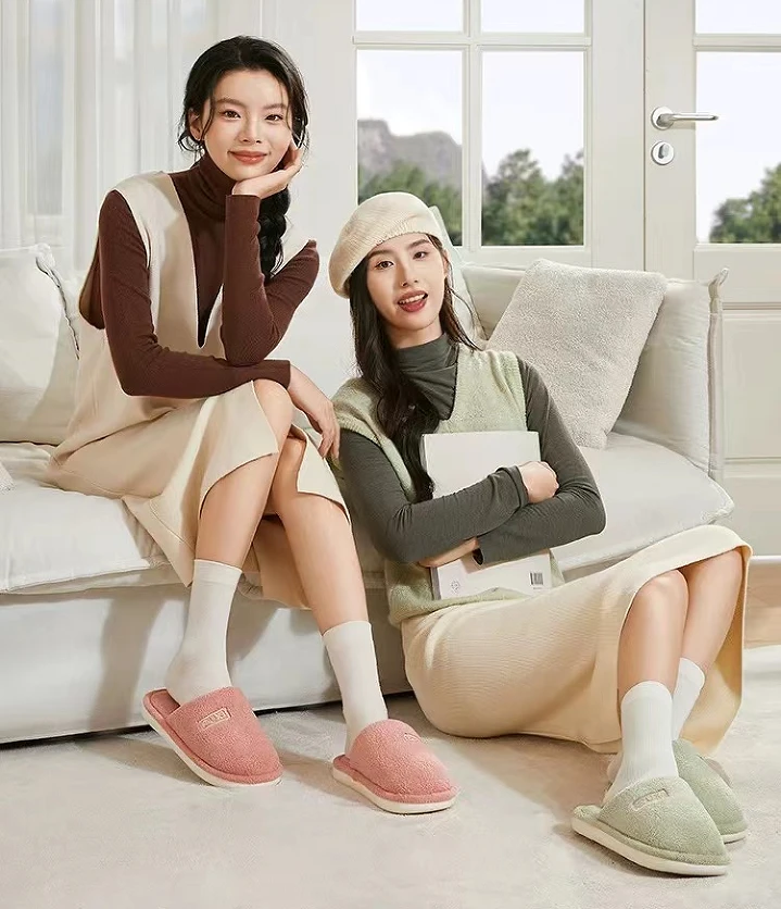 7902A-加绒保暖棉拖鞋