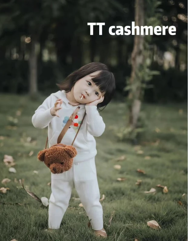 M5059-连帽口袋针织毛衣