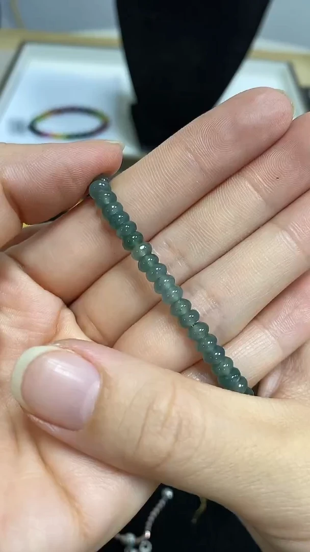 【闪购商品】翡翠颈饰未镶嵌FG5299-4粒翡翠4m+左右单珠