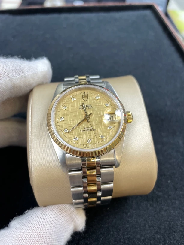 95新/帝舵王子/表径34mm/自动机械/单表/间18k奢侈品腕表