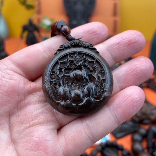 （一路连升）4/4巴布亚贡木天然复古原木雕刻文玩