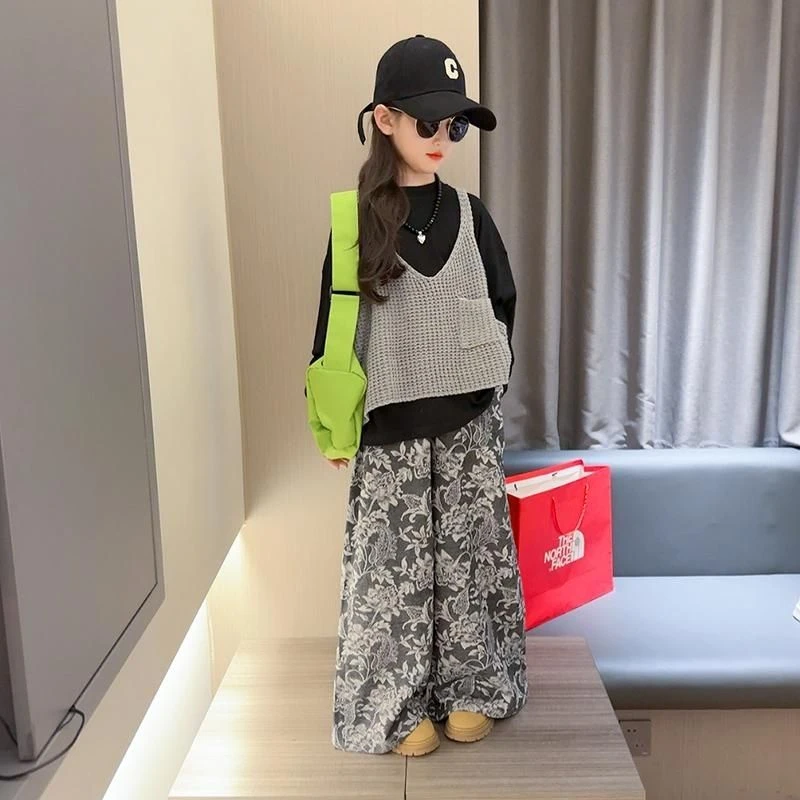 女童秋装套装2024新款女孩子春秋针织马甲牛仔裤中大童洋气三件套