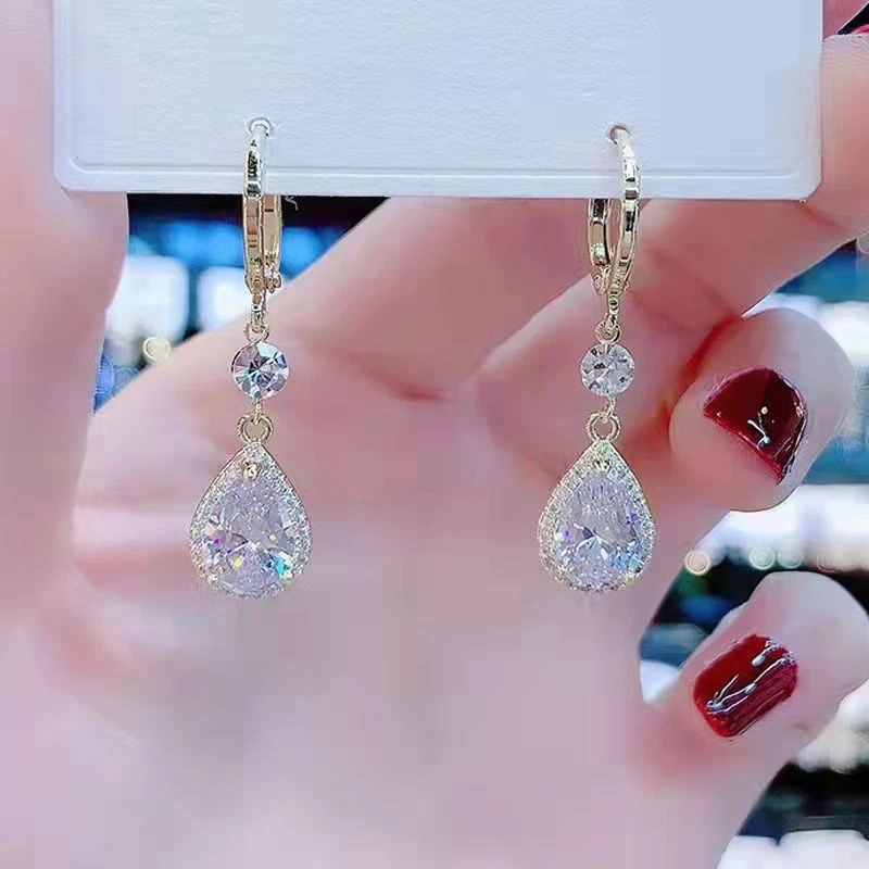 锌合金耳饰 新春款精美清爽显瘦水滴耳环S083