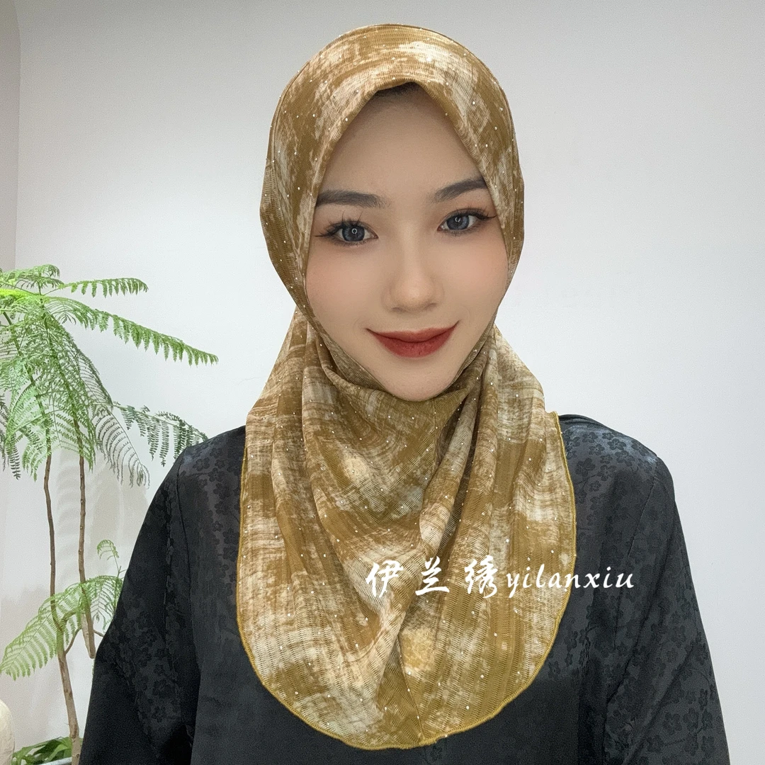 新款时尚网纱烫钻软帽檐