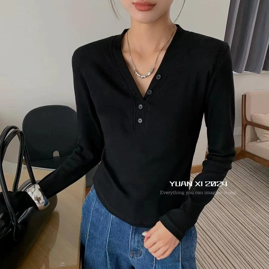 241032秋季V领纽扣长袖T恤打底显瘦洋气