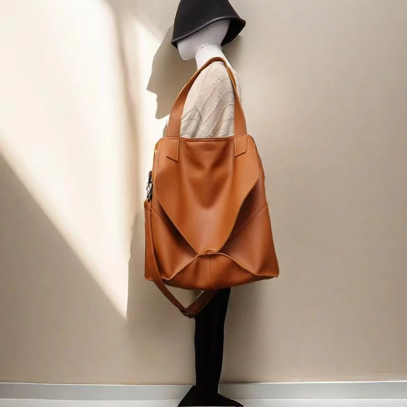 甲壳虫长36高40斜挎包包女百搭大容量挎包新款高级感软皮单肩包