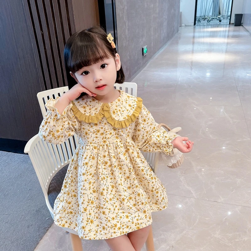 2025新款女童连衣裙洋气春季装幼儿小清新碎花裙宝宝花边领公主裙