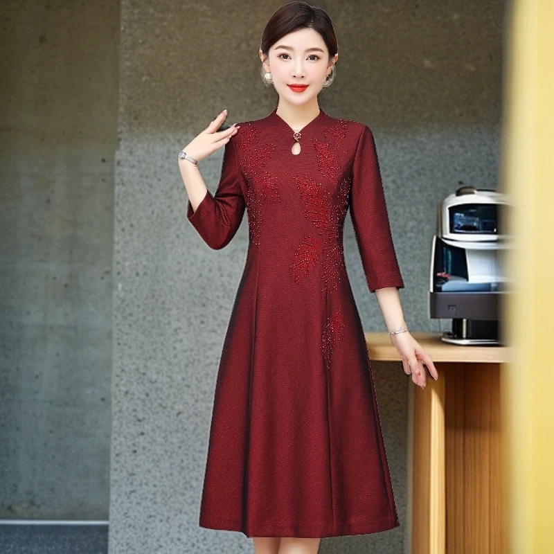 十月份喜婆婆婚宴装旗袍2025新款春秋款婚礼结婚妈妈礼服高贵年轻