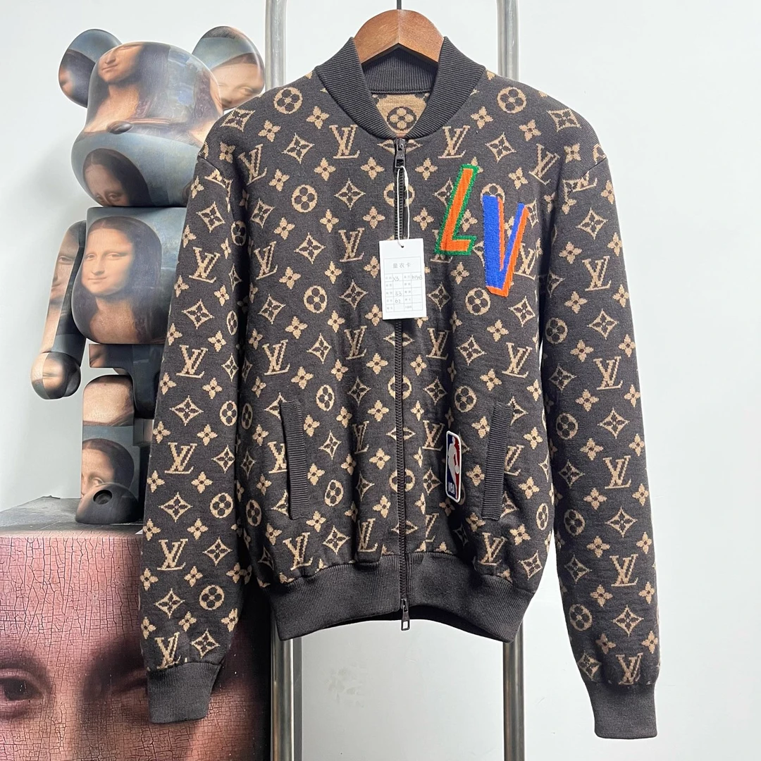 Louis Vuitton Lv nba满印外套 H1303 尺码：XS 衣长62 胸围53