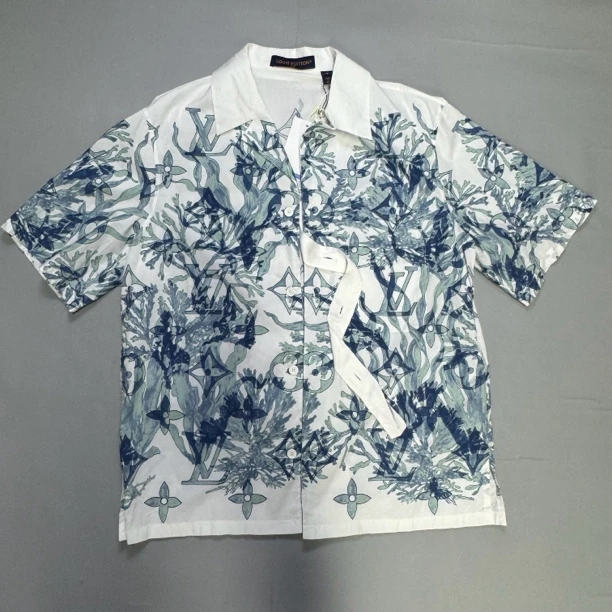 99新Louis Vuitton Lv海草衬衫 尺码：M 衣长74 胸围56