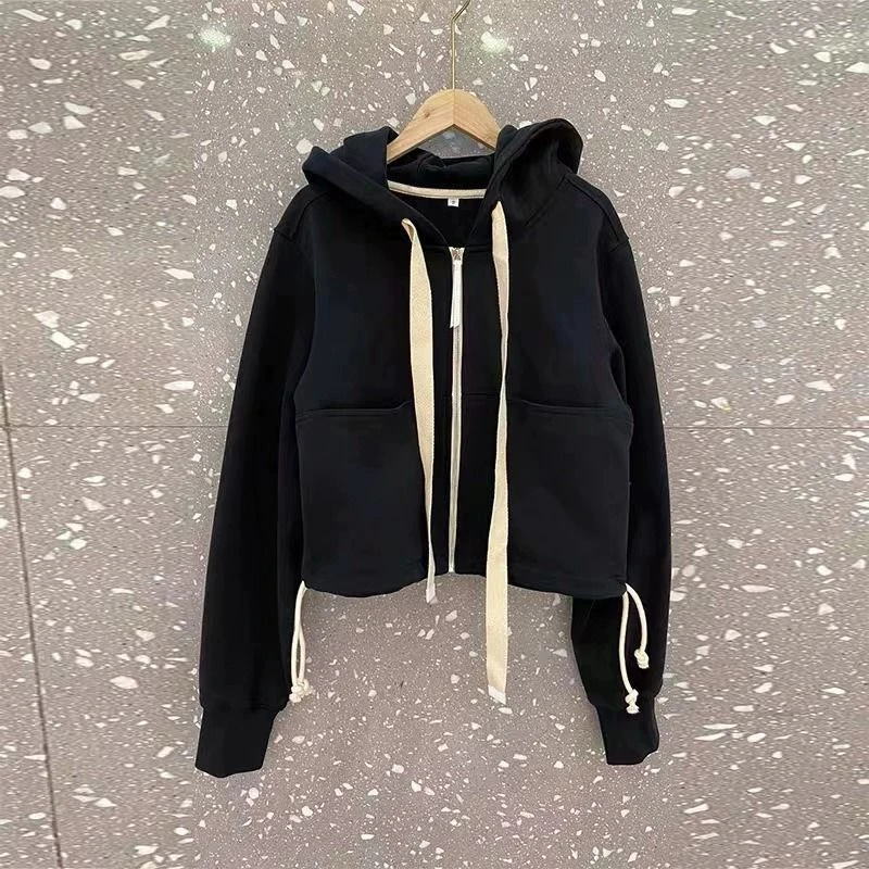 简约又韩系！设计感小众短款外套女秋韩版休闲宽松慵懒风连帽卫衣