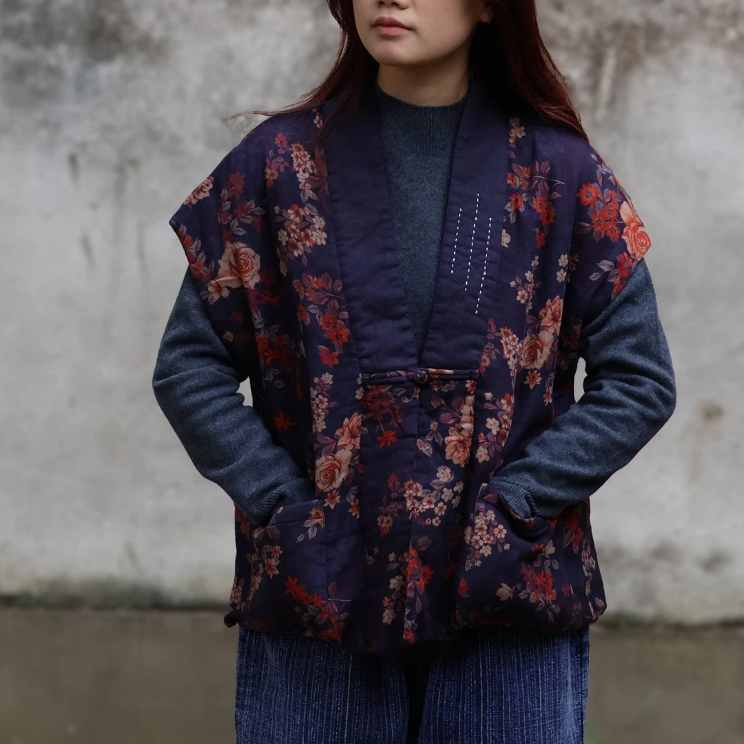 桑在云间   印花马甲