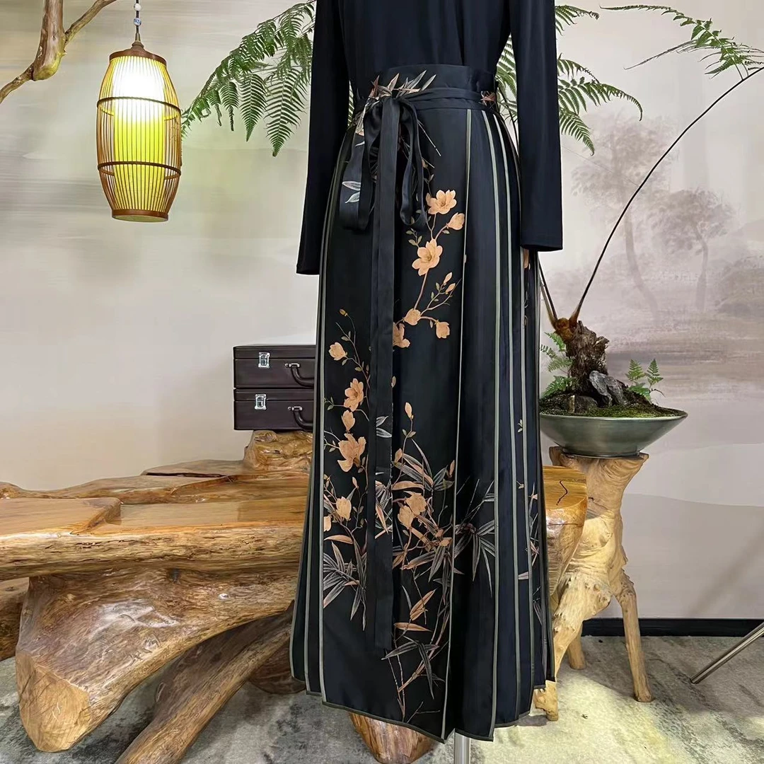 XuanGeMoXiang/轩阁墨香半裙 马面裙 MX88327古风绣花明制套装