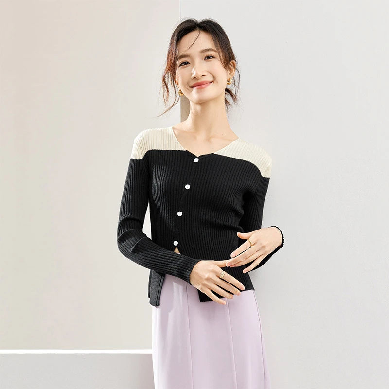 佰搭圆领小众设计感灵动撞色拼接斜门襟单V领修身毛衣53435