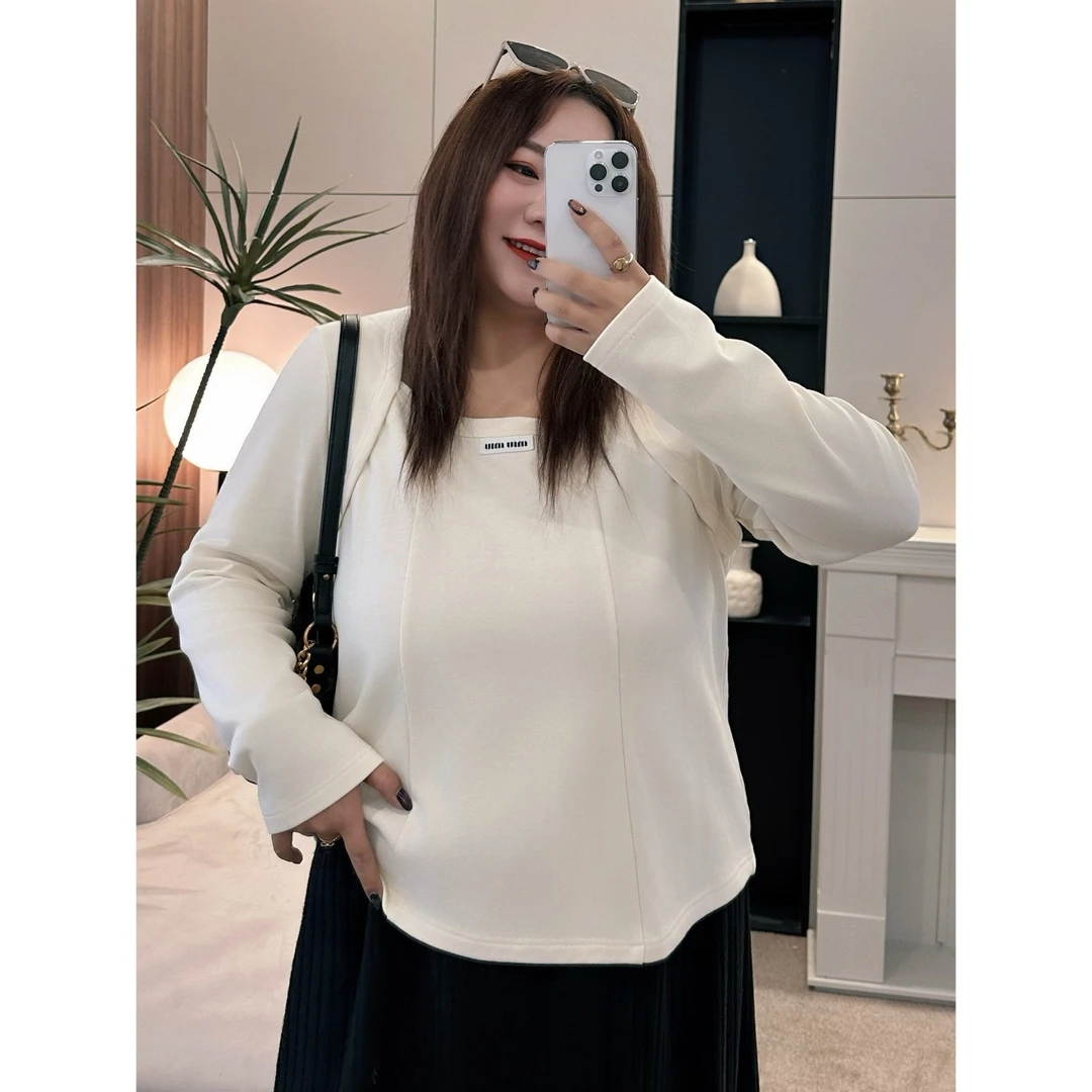 断码捡漏~人间赫本 / 舒暖绒不规则方领短款上衣6860花契200斤