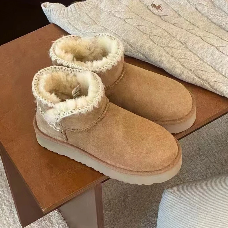 雪地靴雪地棉女鞋时尚加绒加厚保暖牛皮冬季皮毛一体女款舒适短靴