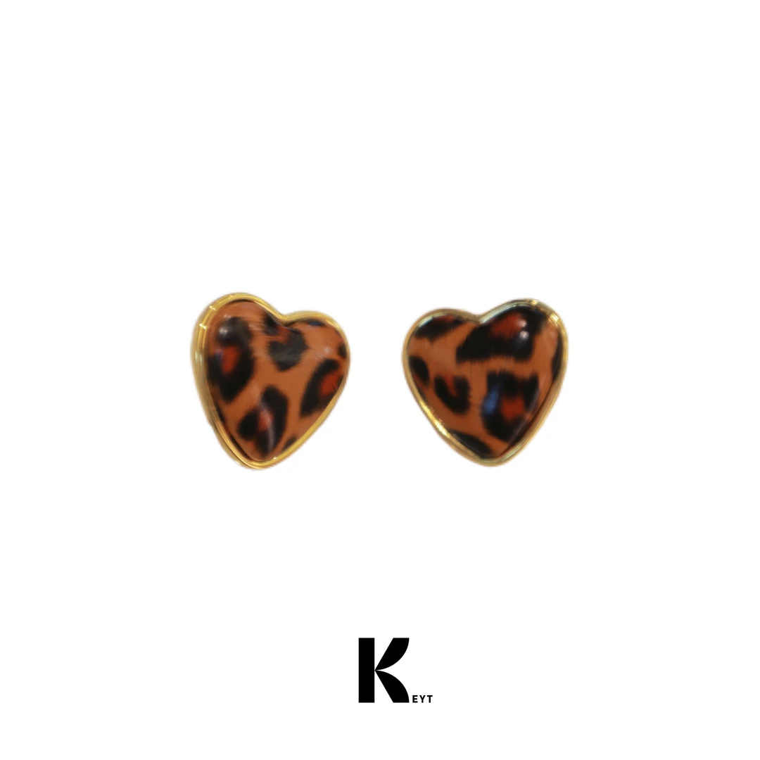 KEYT 铜合金皮质耳饰 皮革豹纹小爱心耳钉