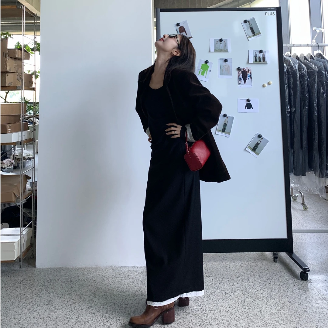 2024年秋款 撞色拼接毛边西装半身裙 高级感修身直筒开叉 IF220