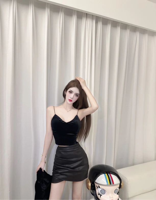 鹿皮绒褶皱高腰显瘦半裙/有短裤