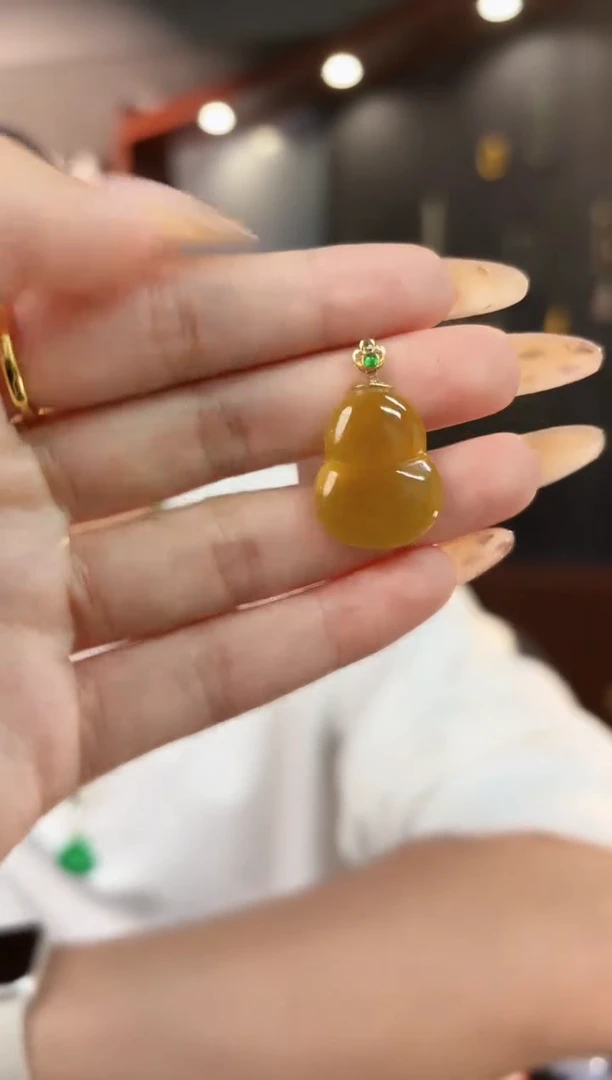 【闪购商品】翡翠吊坠(不含链)18K金镶嵌缅料A货/支持复检/一件