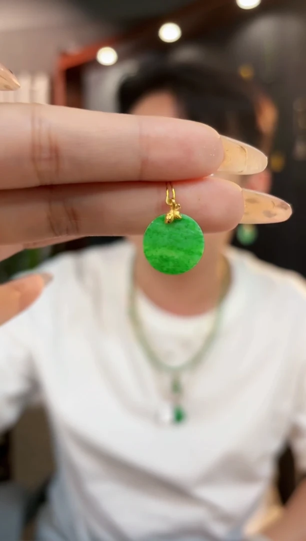 【闪购商品】翡翠吊坠(不含链)18K金镶嵌缅料A货/支持复检/一件