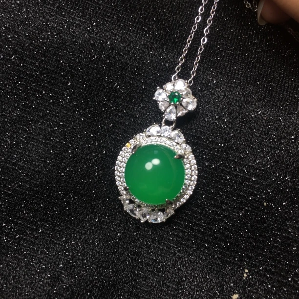 玉髓玛瑙蛋面项链吊坠挂件女士吊坠