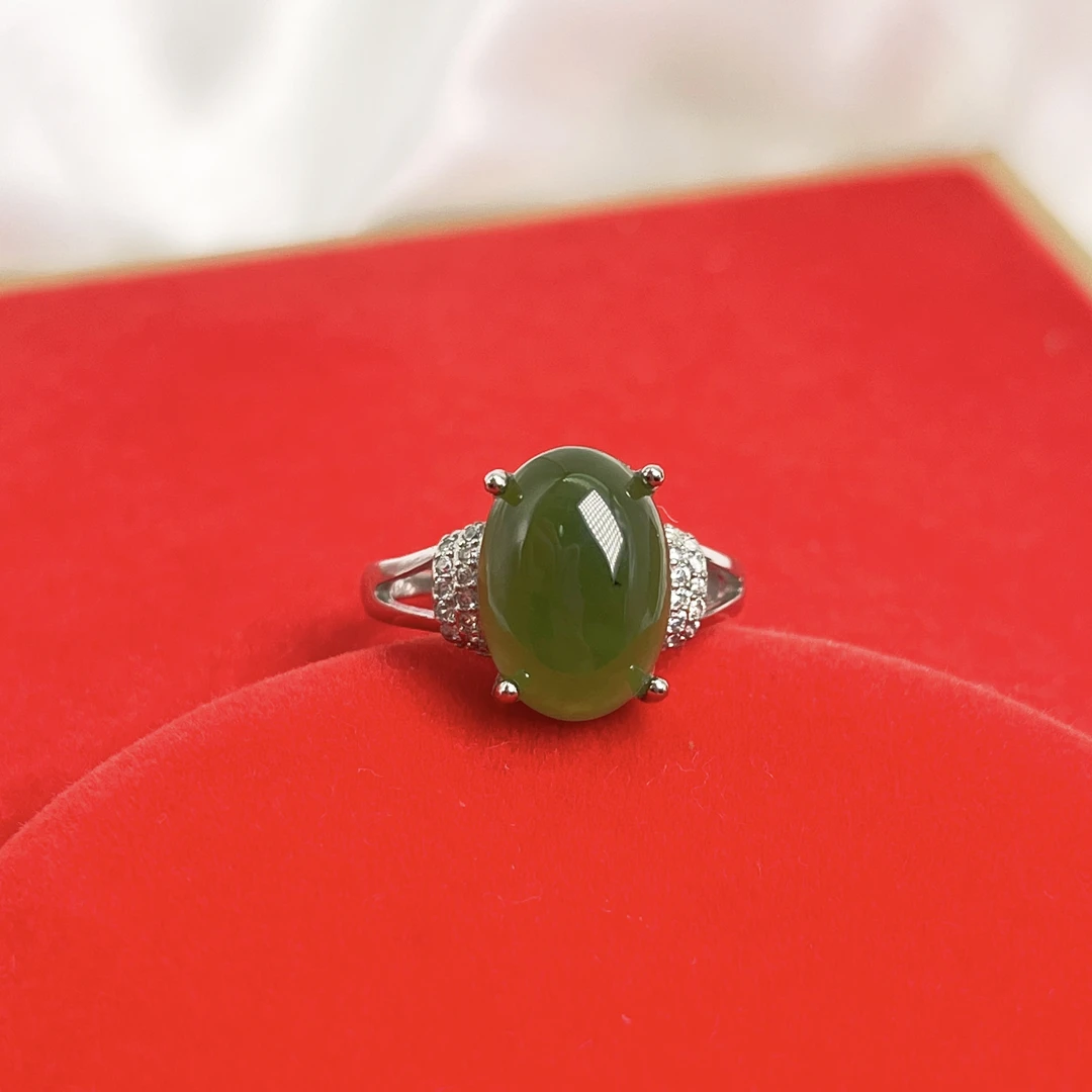 天然和田玉碧玉镶钻戒指菠菜绿戒指时尚指环气质轻奢经典女款简约