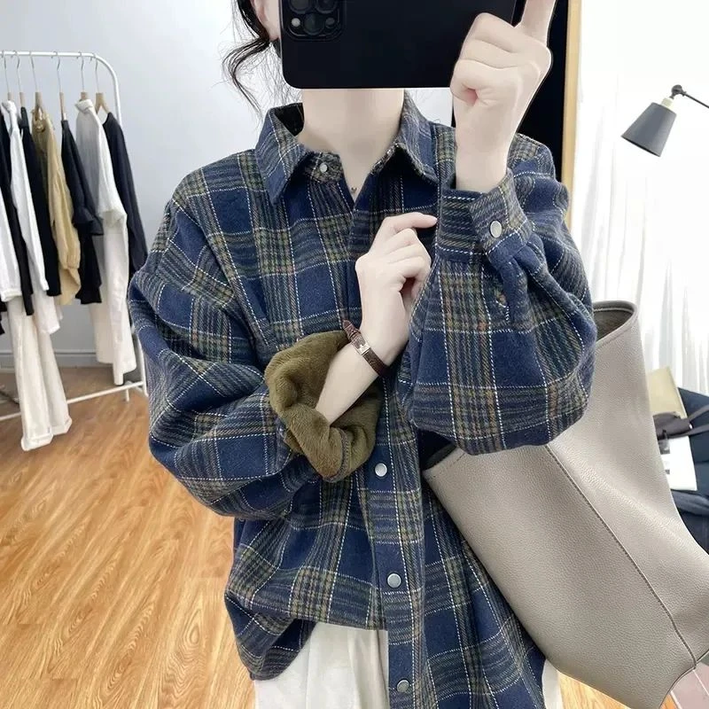 韩版冬装精品加绒格子衬衫女式宽松上衣2024复古翻领加厚保暖衬衣