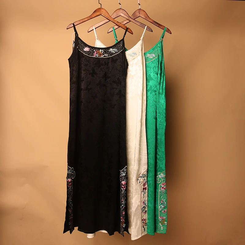 24S800素女馆新中式春夏新款民族风绣花吊带双面穿吊带裙女装