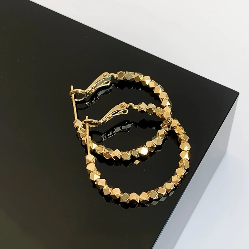 铜合金耳饰 减龄百搭简约轻奢碎碎念气质时尚优雅素圈高级感耳环