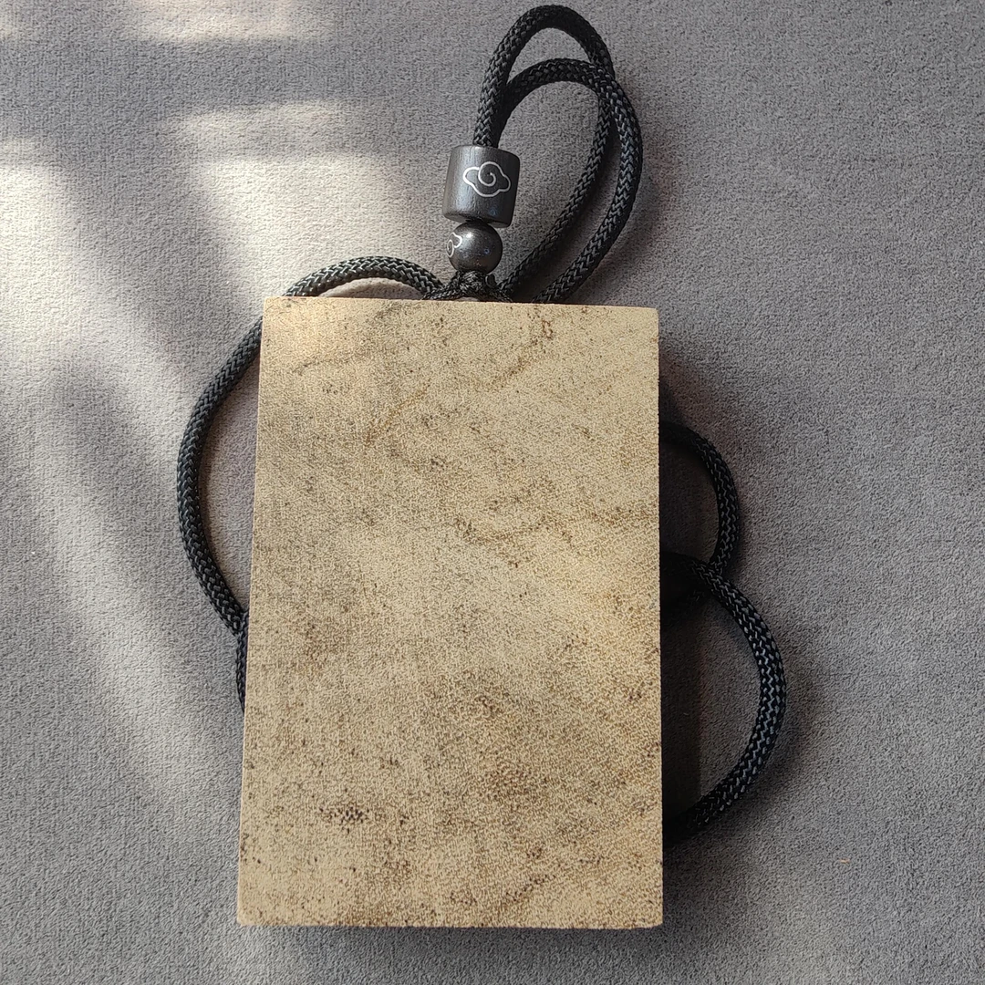 柬埔寨黄油格醇化老料（九分沉）C580平安无事牌沉香吊坠 多样性发1