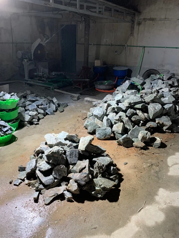 纯天然新疆和田玉