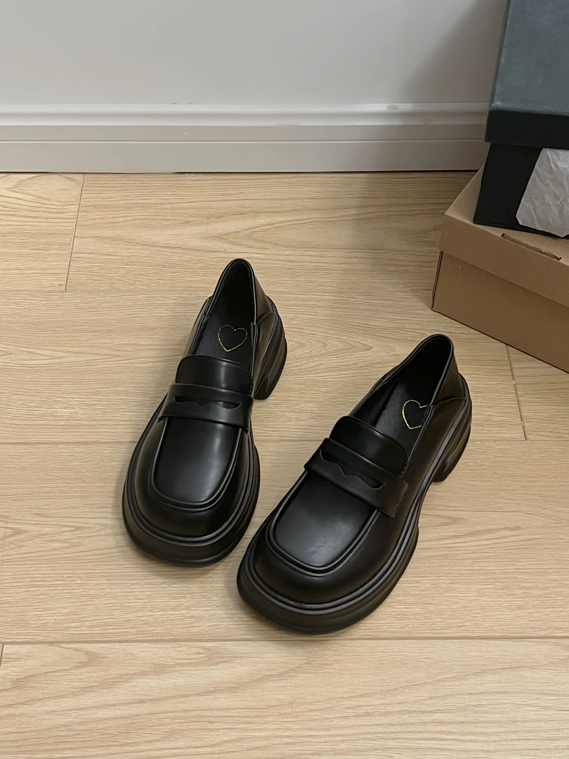 厚底乐福鞋女2024款松糕黑色百搭单鞋英伦风小皮鞋