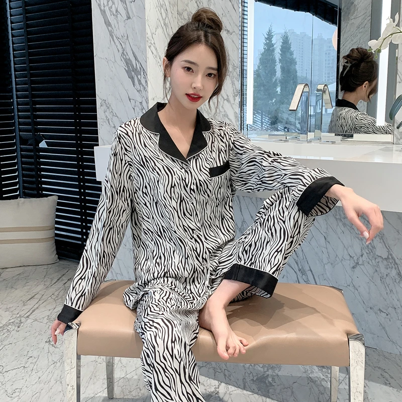 2025春夏季新款睡衣女冰雪软丝家居服套装丝质斑马长袖长裤可外穿